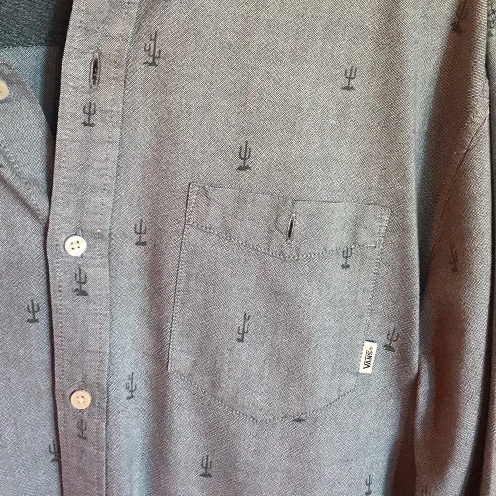 Vans Button Up - Picture 2 of 3